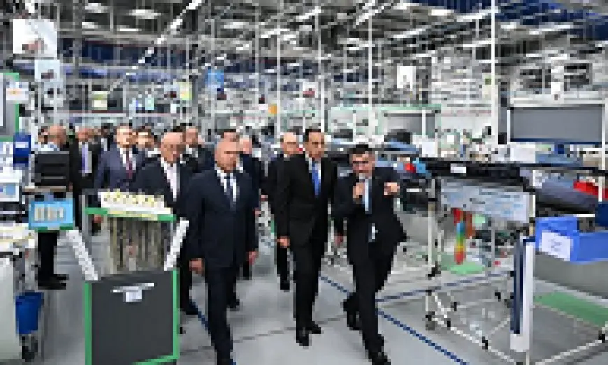 مدبولي يتفقد المصنع الجديد لـ سوميتومو العالمية لإنتاج الضفائر الكهربائية للسيارات بالعاشر من رمضان