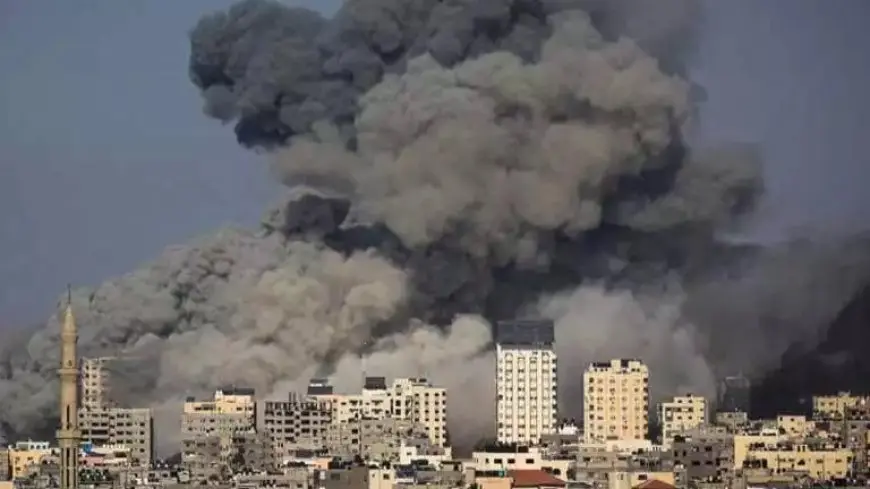 23 شهيدا في مجزرة إٍسرائيلية بدير البلح وحي الدرج بقطاع غزة