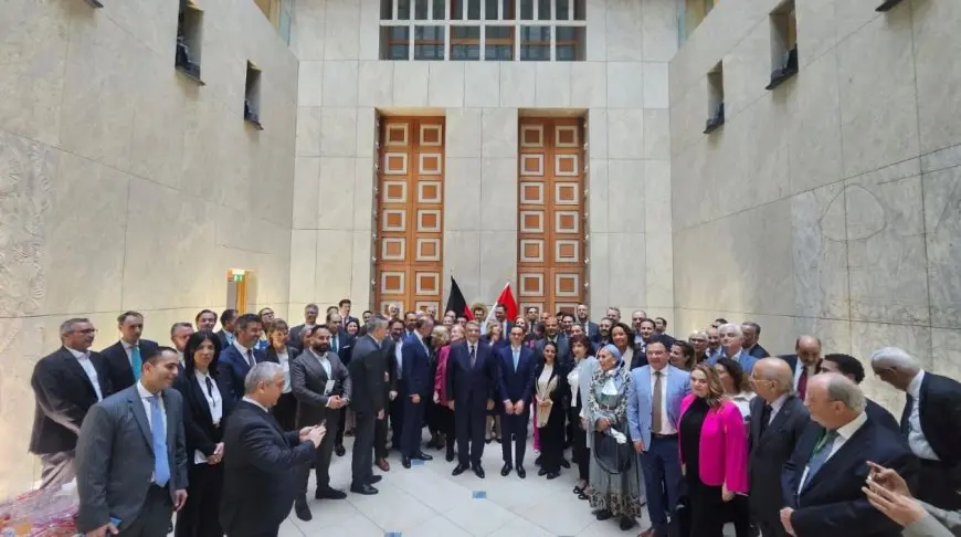 السفير المصري ببرلين: مناخ الاستثمار في مصر يقدم منظومة من الحوافز والمزايا الجاذبة للاستثمار