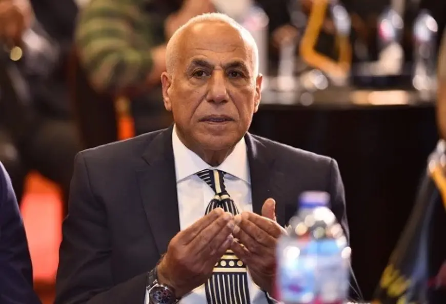 رئيس الزمالك يعودة إلى القاهرة بعد رحلة علاجية بفرنسا