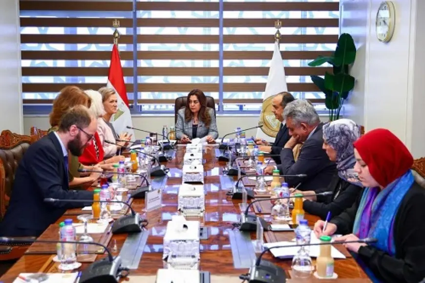 وزيرة التنمية المحلية تبحث مع سفيرة الاتحاد الأوروبي بالقاهرة مجالات التعاون المشترك