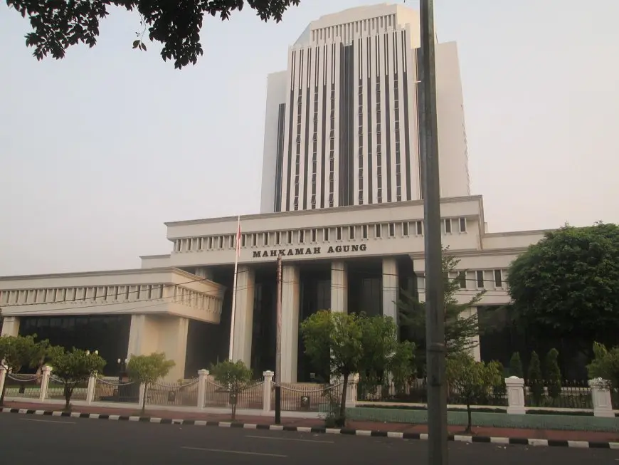 إندونيسيا: بريطاني متهم في قضية مخدرات يطالب بتوقيع عقوبة مخففة عليه