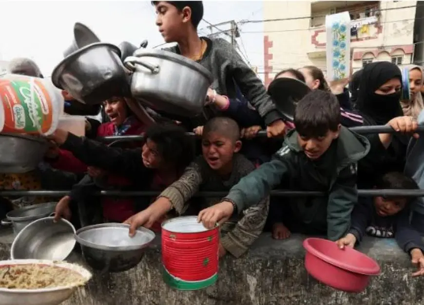 بريطانيا: لا يمكن أن نسمح بموت الفلسطينيين في غزة جوعا