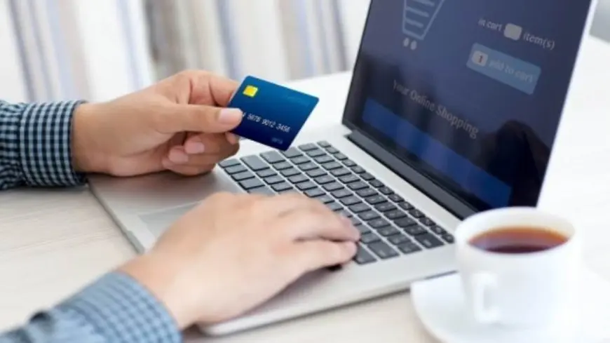 استطلاع: الدفع بالبطاقات البنكية يتفوق على الدفع النقدي في أوروبا