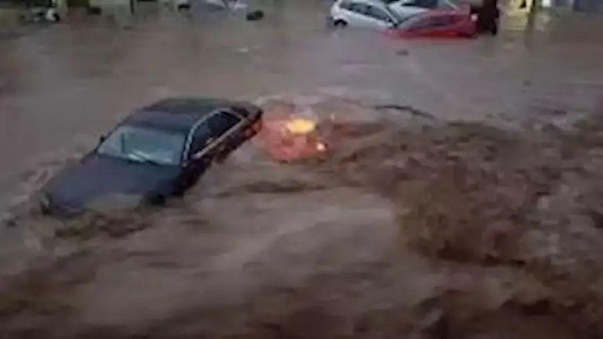 ارتفاع حصيلة ضحايا فيضانات أستراليا إلى 5 أشخاص