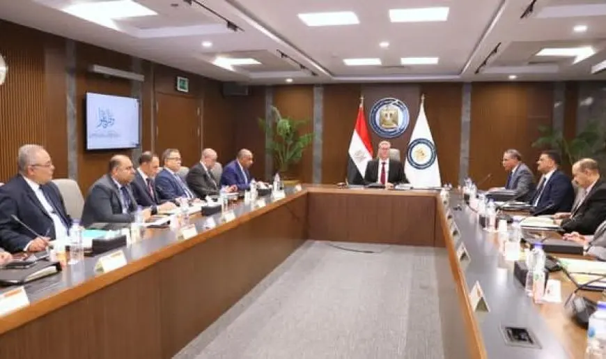 وزير البترول: نسعى لتصنيع الفوسفات محليا بدلا من تصديره خاما لتعظيم القيمة المضافة