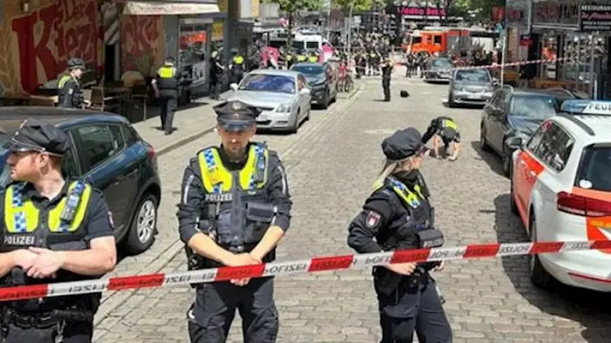 إصابة 6 أشخاص بجروح مهددة للحياة في هجوم بمحطة قطار هامبورج