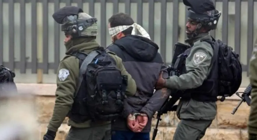 الاحتلال يعتقل 25 فلسطينيا من الضفة بينهم أسرى محررون في صفقة التبادل الأخيرة