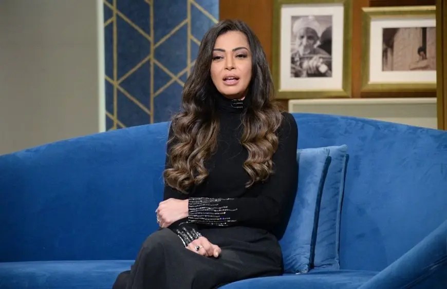 داليا مصطفى: كل مشكلة واجهتها كانت درسا.. واللجوء للطبيب النفسي ضرورة