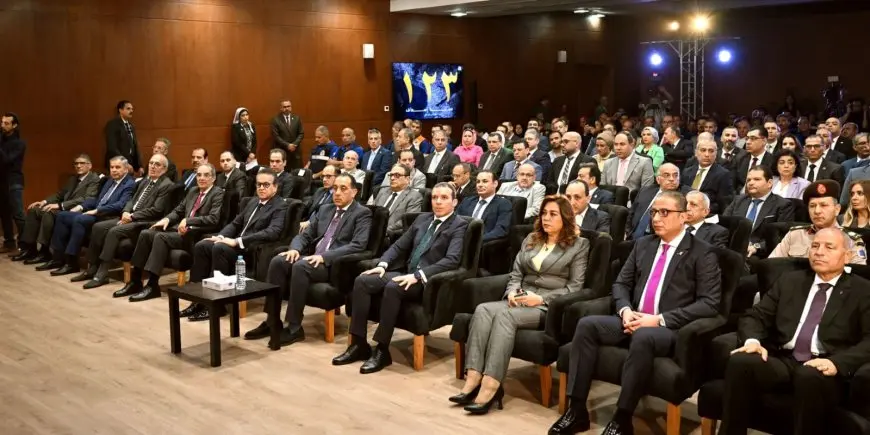 رئيس الوزراء: هيئة الإسعاف شريك أساسي في النظام الصحي باعتبارها خط الدفاع الأول لإنقاذ حياة الإنسان المصري