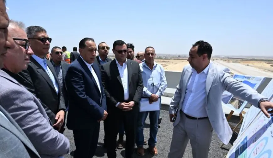 رئيس الوزراء يتابع موقف المشروعات الجارية بمنطقة الحزام الأخضر في 6 أكتوبر