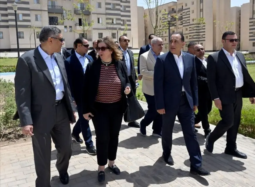 رئيس الوزراء: مستمرون في مبادرة سكن لكل المصريين بقوة لتلبية احتياجات المواطنين