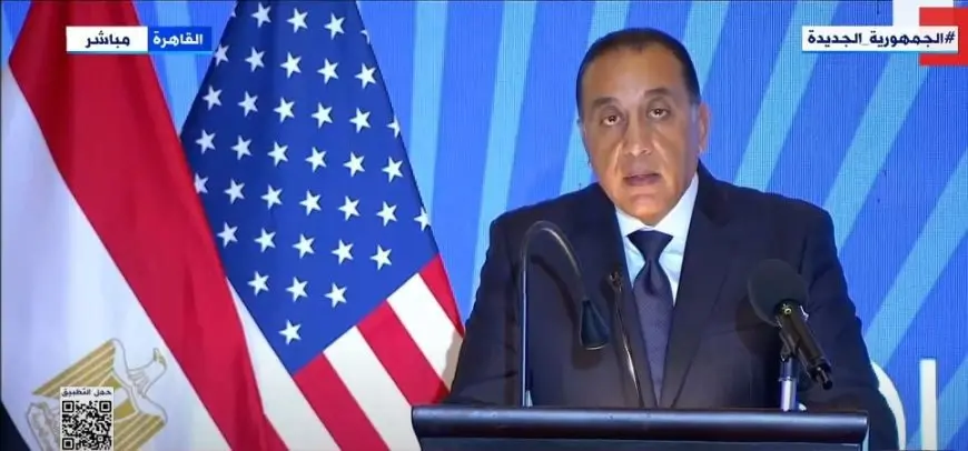 رئيس الحكومة: مصر تشهد وضعا جديدا.. وحريصون على جذب الاستثمارات الأجنبية