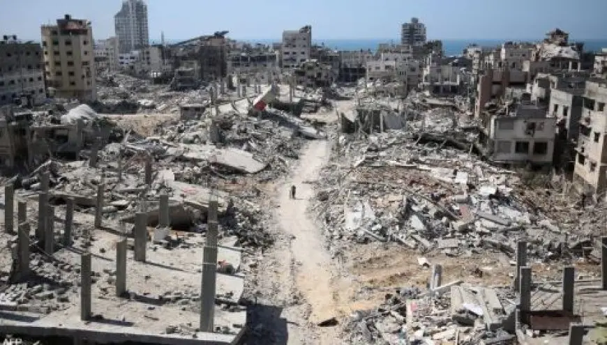 استشهاد 14 فلسطينيا على الأقل في قصف إسرائيلي بعدة مناطق