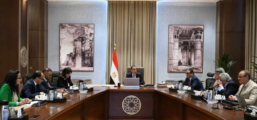 رئيس الوزراء يتابع مستجدات الترتيبات لاحتفالية افتتاح المتحف المصري الكبير