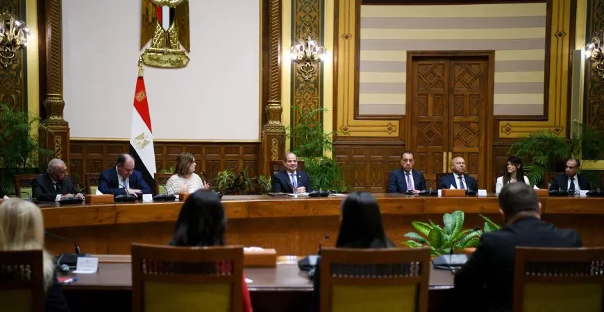 الرئيس السيسي: بذلنا جهودا كبيرة لتوفير فرصة حقيقية لأي مستثمر في سوق كبيرة بحجم مصر