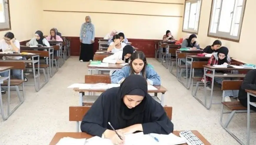 اليوم.. انتهاء امتحانات نهاية العام لسنوات النقل
