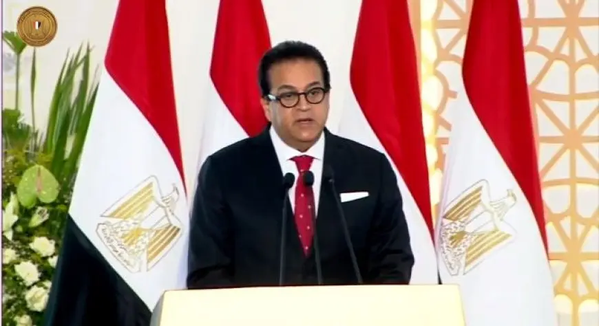 وزير الصحة يترأس إحدى لجان اختبارات القبول لبرنامج المرأة تقود للتنفيذيات