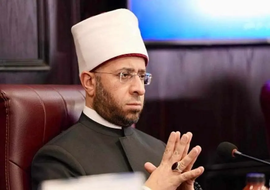 وزير الأوقاف يدين اقتحام متطرفين للمسجد الأقصى المبارك