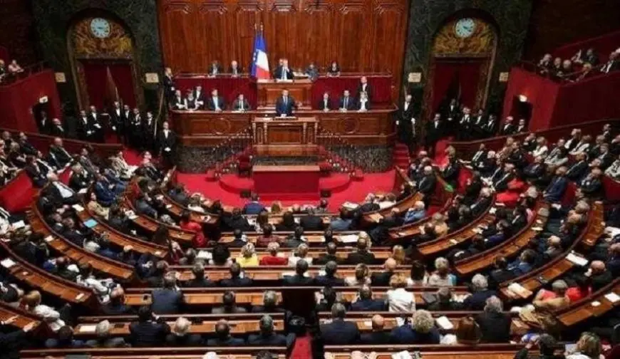 الجمعية الوطنية الفرنسية تصادق على مشروع قانون يسمح للمرضى الميئوس من شفائهم بإنهاء حياتهم