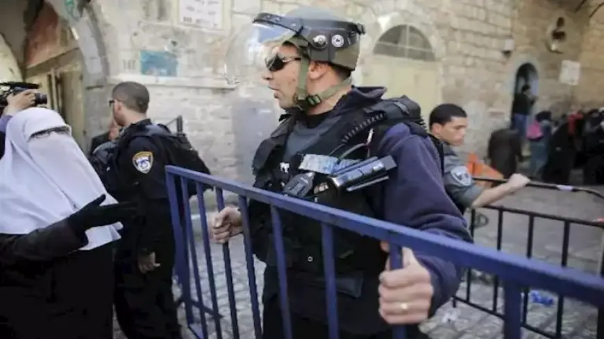 مستوطنون يقتحمون مقر حزب الليكود والشرطة تعتقل عددًا منهم- فيديو