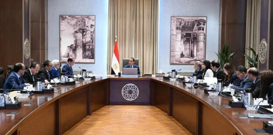 مدبولي يستعرض مجموعة من المقترحات التي تسهم فى خفض معدلات الدَين كنسبة من الناتج المحلي الإجمالي