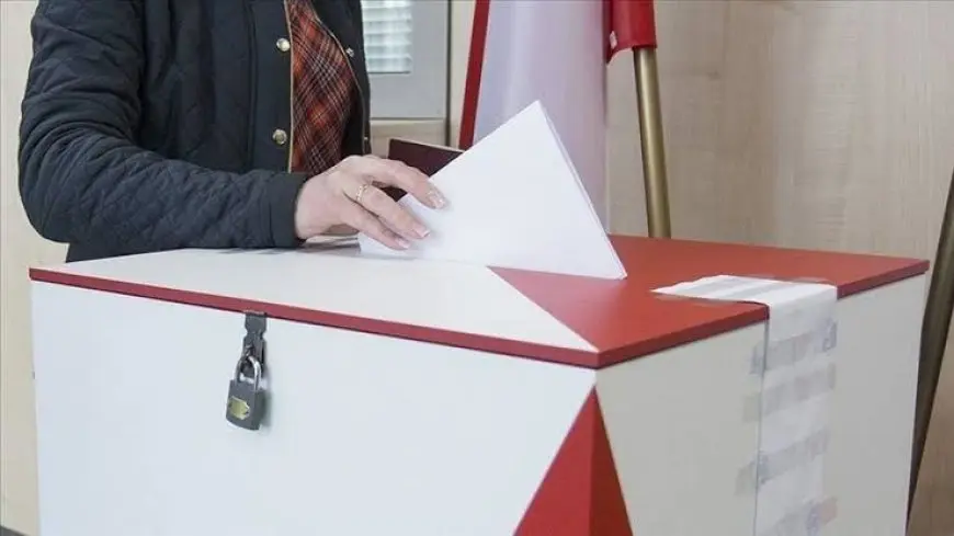المرشح اليميني الخاسر في انتخابات رئاسة بولندا يرفض دعم أي من مرشحي الإعادة