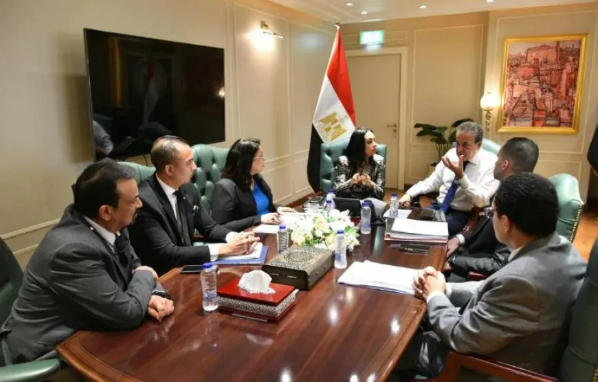 الصحة والتضامن تناقشان خطوات تنفيذ تكليفات الرئيس بزيادة عدد فصول الحضانات ورياض الأطفال