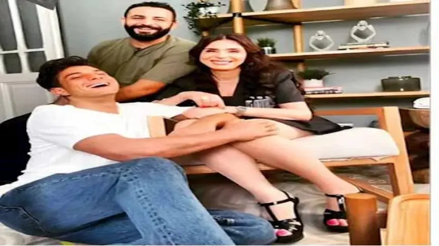 أحمد الفيشاوي يُثير جدلا بصور قديمة مع “دينا” والجمهور يعلق