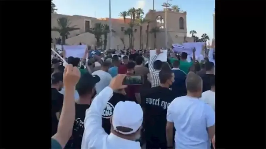 احتجاجات في طرابلس تطالب برحيل حكومة الدبيبة