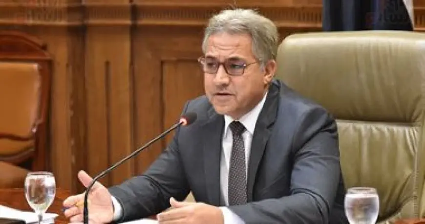 النائب أحمد السجيني: 700 مليون جنيه حصيلة تنظيم المركبات بالقاهرة كانت تذهب لمافيا الشوارع