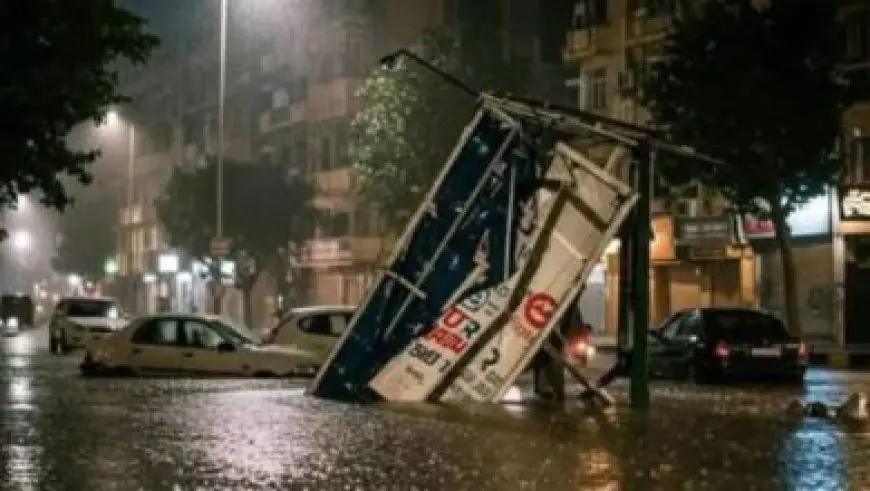 طلاب الإعدادية بالإسكندرية: امتحان العلوم سهل.. والجبر تضمن تفاصيل صعبة