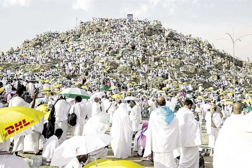 وزير السياحة: تنسيق عالي المستوى مع السعودية لضمان نجاح موسم الحج