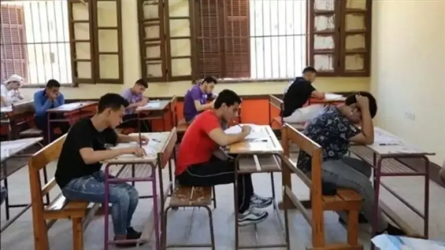 تعليم المنيا: إحالة رئيس لجنة للتحقيق بعد شكاوى تسريب امتحانات الإعدادية