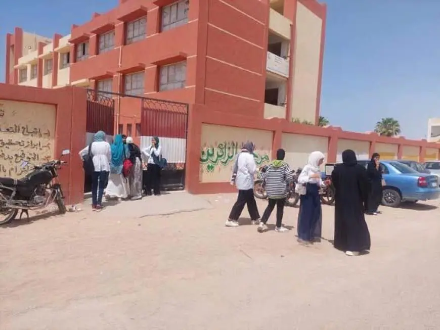 تباين آراء طلاب الشهادة الإعدادية بجنوب سيناء حول أسئلة امتحان مادة الهندسة