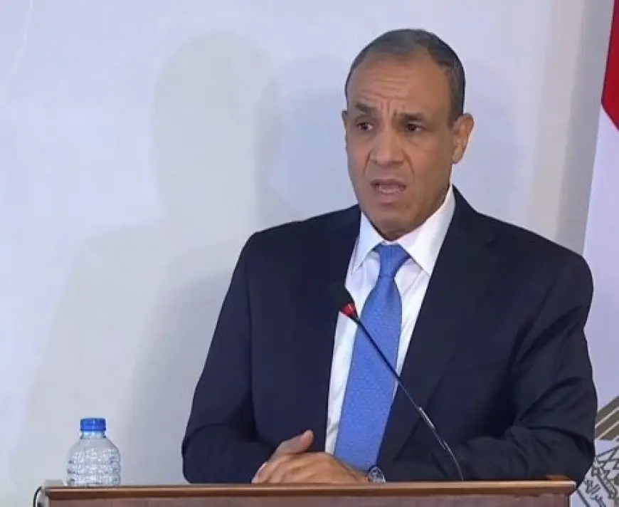 وزير الخارجية: هناك إمكانية لتطوير العلاقات الثنائية مع إيران بما يخدم مصالح الشعبين