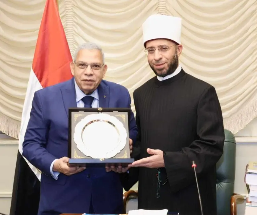 وزير الأوقاف: سنتعاون مع الناشرين العرب والمصريين لإحياء تراثنا العلمي في الطب والهندسة والفلك