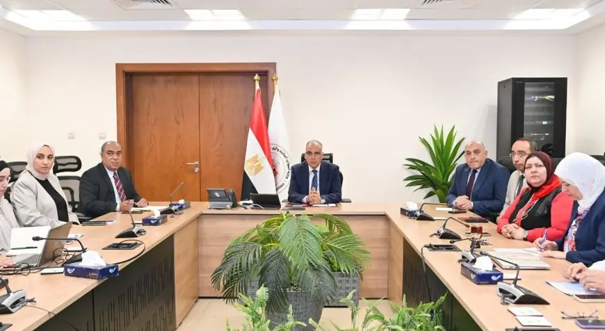 وزير الري يتابع الاستعدادات لعقد أسبوع القاهرة الثامن للمياه