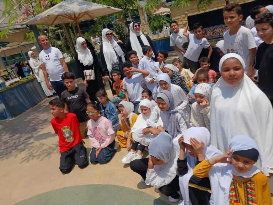 أطفال مسجد مصر يشاركون أطفال 57357 محاكاة حول مناسك الحج
