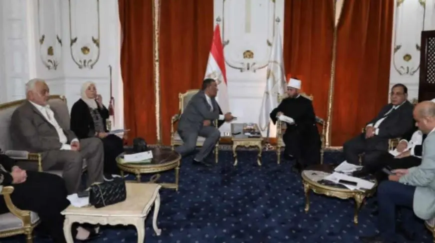 وزير الأوقاف يوجه بسرعة فحص الطلبات المقدمة من أعضاء مجلس النواب