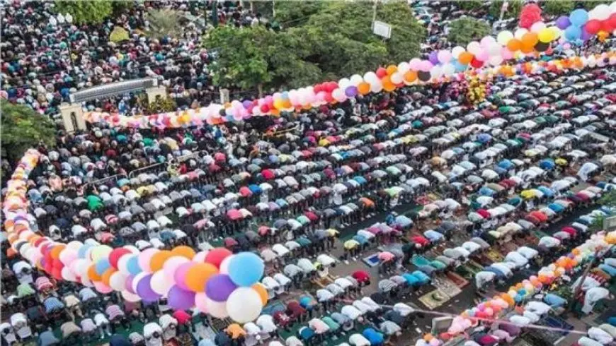 أوصت بنشر البهجة وصلة الأرحام.. الأوقاف تنشر نص خطبة العيد