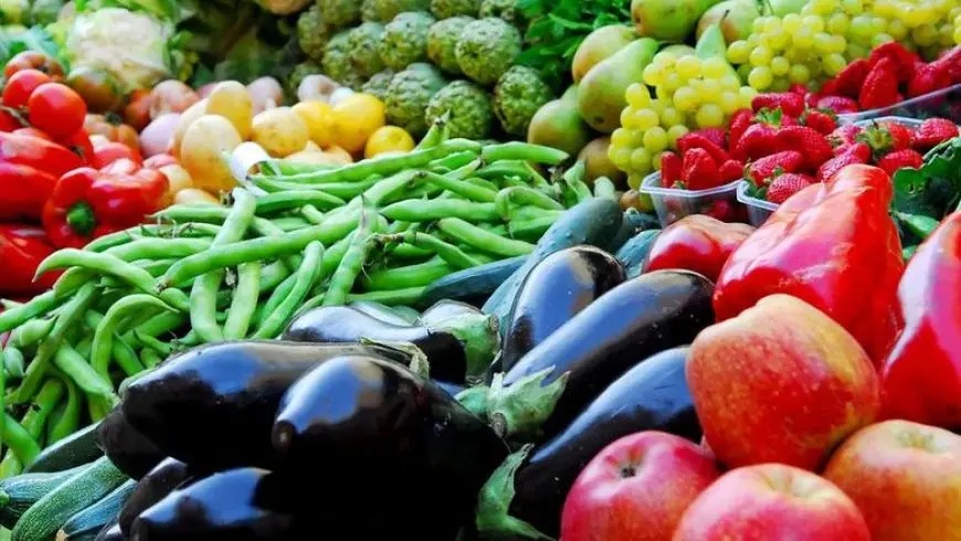 خبراء: ارتفاع التضخم السنوي جاء مدفوعا بزيادة أسعار النقل والخضراوات والفاكهة