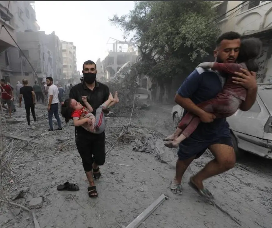 مئات الأدباء الإسبان ينتفضون ضد إبادة غزة: لا مبرر لقتل الأطفال.. ليسوا محاربين