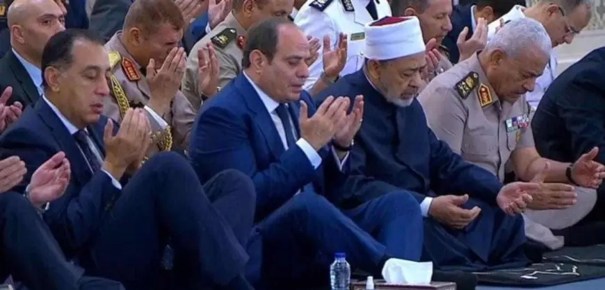 أداء شعائر صلاة عيد الأضحى بمسجد مصر الكبير بالعاصمة الإدارية