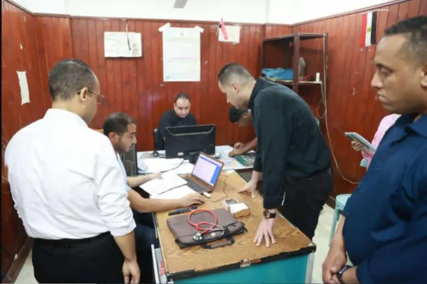 نائب وزير الصحة يستكمل جولته الميدانية في محافظة القاهرة بتفقد منشآت الرعاية الأساسية