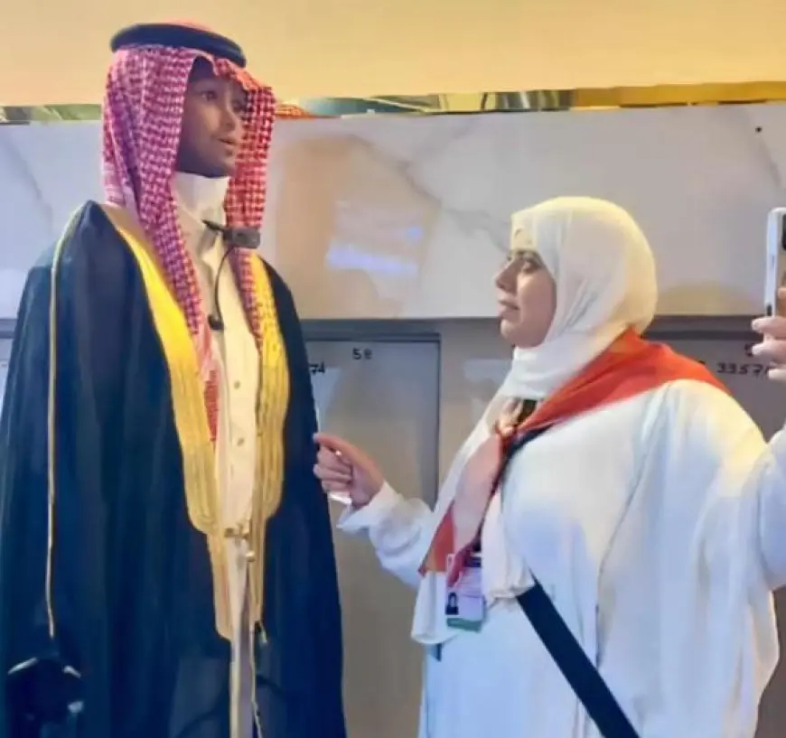.. روبوتات نواف ونورة ترحب بحجاج الـ5 نجوم في مشعر منى