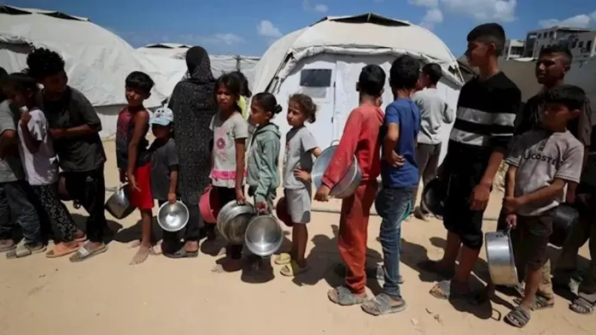اليوم.. استئناف توزيع المساعدات في قطاع غزة بتعليمات جديدة