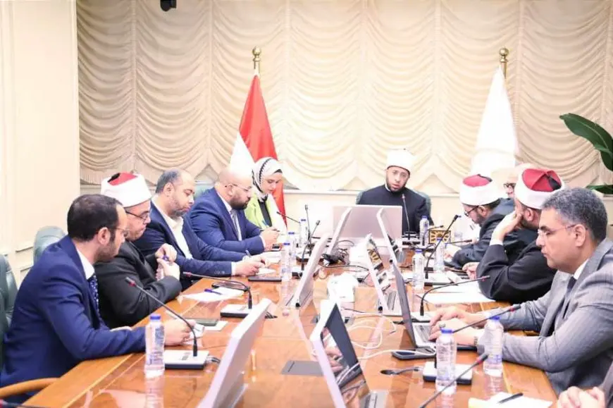 وزير الأوقاف يتابع الاستعدادات النهائية لإطلاق المنصة الرقمية للوزارة