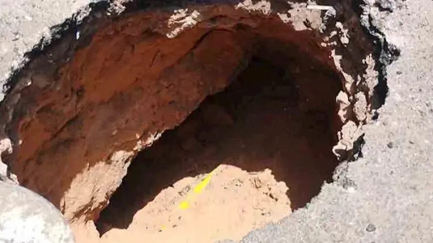 هبوط أرضي في الإسكندرية.. وتحرك عاجل من حي غرب – صور
