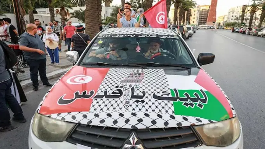 قافلة الصمود تصل إلى الزاوية الليبية في طريقها لكسر الحصار عن غزة